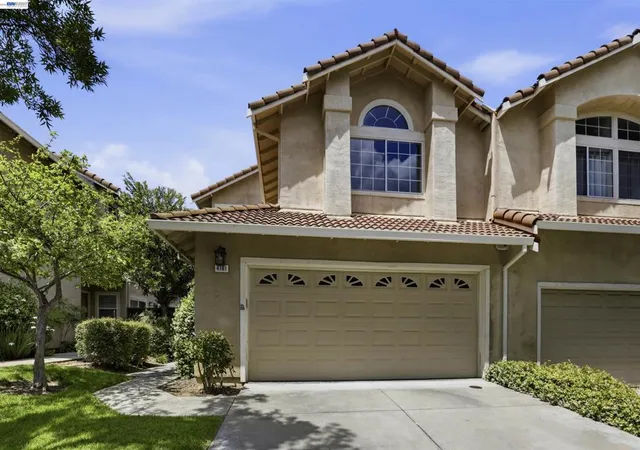Photo 3 of Single family home for sale at 4161 Garibaldi Pl, Pleasanton, CA 94566 | MLS# 41132823 | Listing updated on 2026-09-14