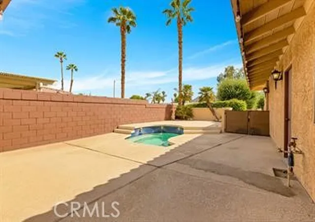 Photo 4 of Single family home for sale at 76946 Kentucky, Palm Desert, CA 92211 | MLS# SW26093927 | Listing updated on 2026-09-18