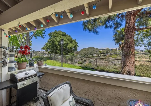 Photo 3 of Townhouse for sale at 3057 Old Bridgeport Way, San Diego, CA 92111 | MLS# 260010603SD | Listing updated on 2026-09-15
