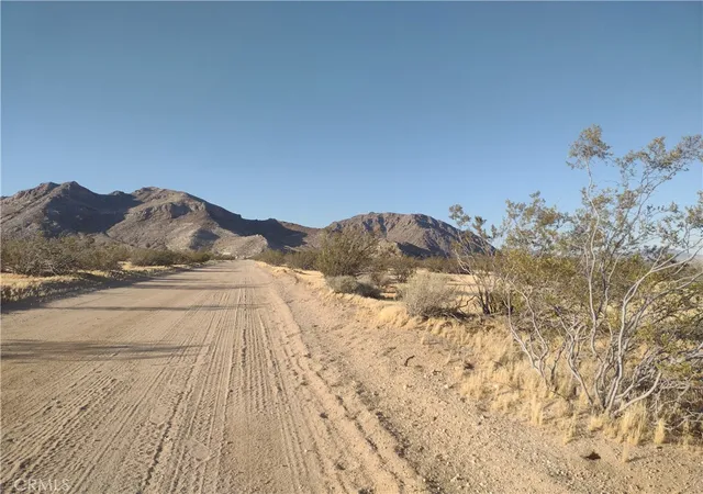 Photo 3 of Sale Pending at 5 Venada, Lucerne Valley, CA 92356 | MLS# HD26096380 | Listing updated on 2026-09-15