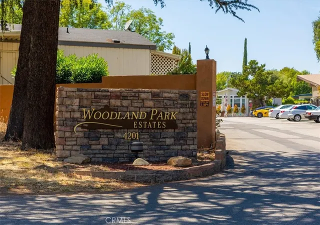 Photo 3 of Manufactured home for sale at 4201 Topanga Cyn Blvd #171, Woodland Hills, CA 91364 | MLS# SR26096144 | Listing updated on 2026-09-14