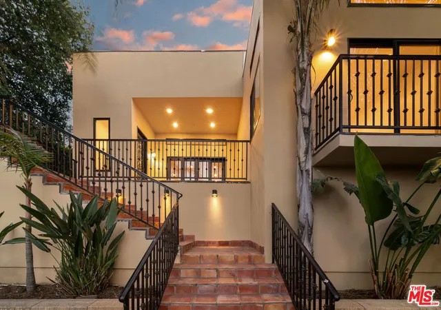 Photo 1 of Sale Pending at 22202 Ave San Luis, Woodland Hills, CA 91364 | MLS# 26829721 | Listing updated on 2026-09-14