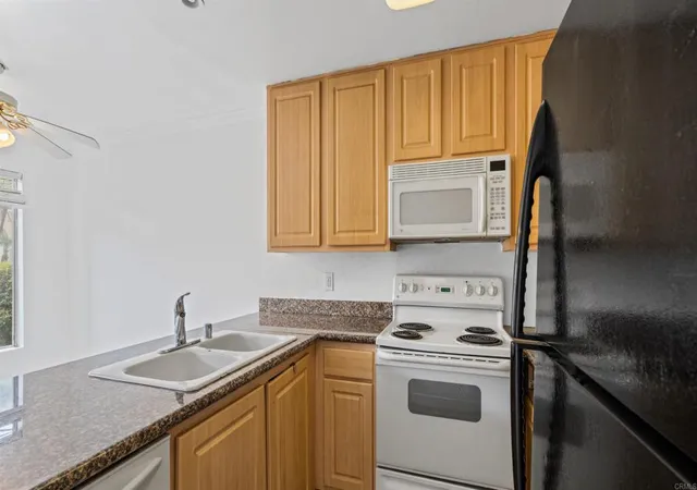 Photo 4 of Sale Pending at 589 N Johnson Ave #103, El Cajon, CA 92020 | MLS# PTP2603458 | Listing updated on 2026-09-14