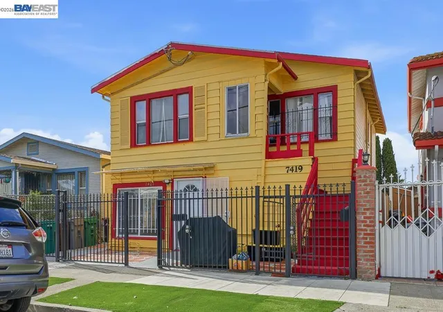 Photo 2 of Multi family home for sale at 7419 7421 Hillside St, Oakland, CA 94605 | MLS# 41133697 | Listing updated on 2026-09-15