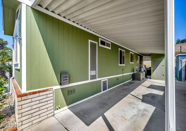Photo 3 of Manufactured home for sale at 11401 Topanga Cyn Blvd #8, Chatsworth, CA 91311 | MLS# 226002175 | Listing updated on 2026-09-19