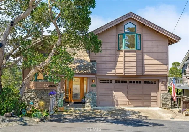 Photo 3 of Single family home for sale at 1919 Richard Ave, Cambria, CA 93428 | MLS# SC26102341 | Listing updated on 2026-09-14