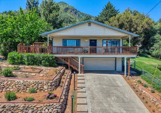 Photo 1 of Single family home for sale at 3401 Riviera W Dr, Kelseyville, CA 95451 | MLS# ML82046920 | Listing updated on 2026-09-15