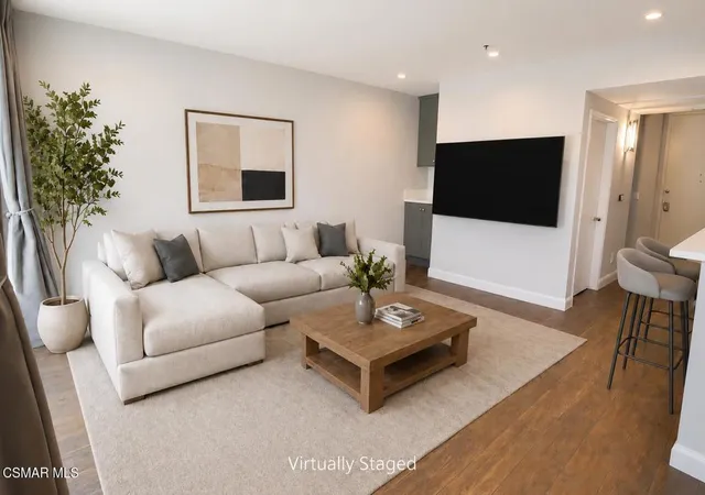 Photo 1 of Condo for sale at 5350 White Oak Ave #105, Encino, CA 91316 | MLS# 226002249 | Listing updated on 2026-09-15
