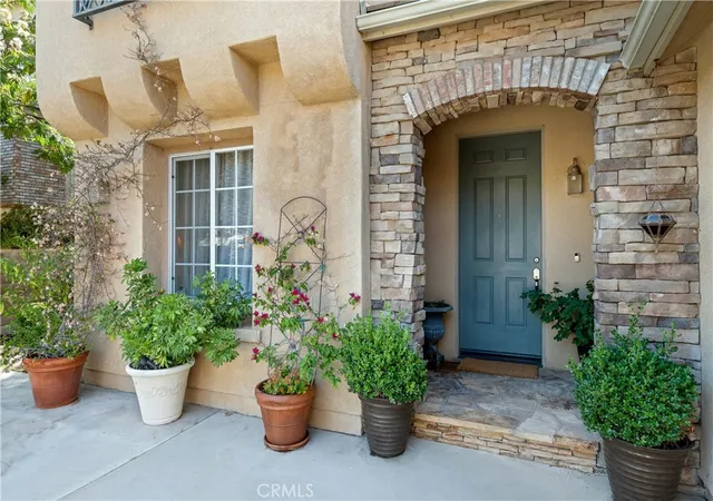 Photo 3 of Single family home for sale at 25730 Hawthorne Pl, Stevenson Ranch, CA 91381 | MLS# SR26104268 | Listing updated on 2026-09-15