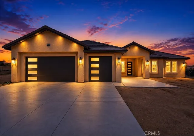 Photo 2 of Single family home for sale at 18332 Catalpa, Hesperia, CA 92345 | MLS# OC26098679 | Listing updated on 2026-09-30