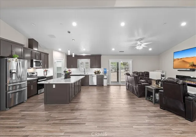 Photo 4 of Single family home for sale at 18332 Catalpa, Hesperia, CA 92345 | MLS# OC26098679 | Listing updated on 2026-09-30