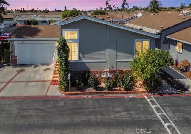 Photo 1 of Sale Pending at 201 Crow Ln, Fountain Valley, CA 92708 | MLS# IG26106217 | Listing updated on 2026-09-15