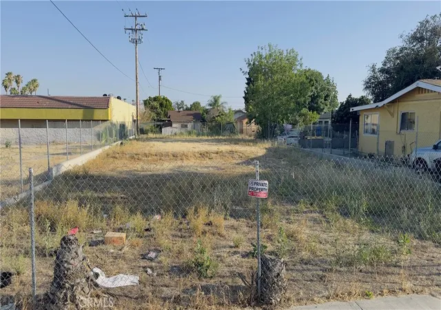 Photo 1 of Sale Pending at 1321 Union, San Bernardino, CA 92411 | MLS# IG26108642 | Listing updated on 2026-09-14