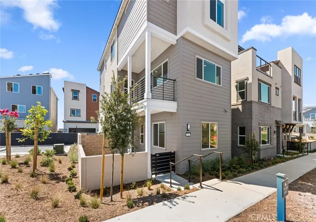 Photo 1 of Single family home for sale at 756 Gadwall, Irvine, CA 92618 | MLS# IV26109090 | Listing updated on 2026-09-15
