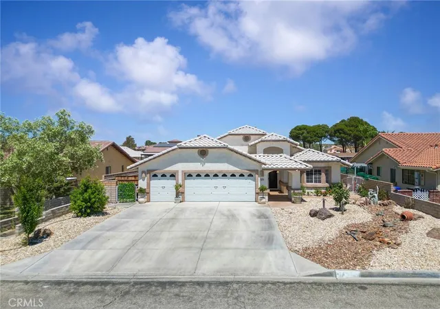Photo 1 of Sale Pending at 14576 Mast Ln, Helendale, CA 92342 | MLS# IV26109068 | Listing updated on 2026-09-14