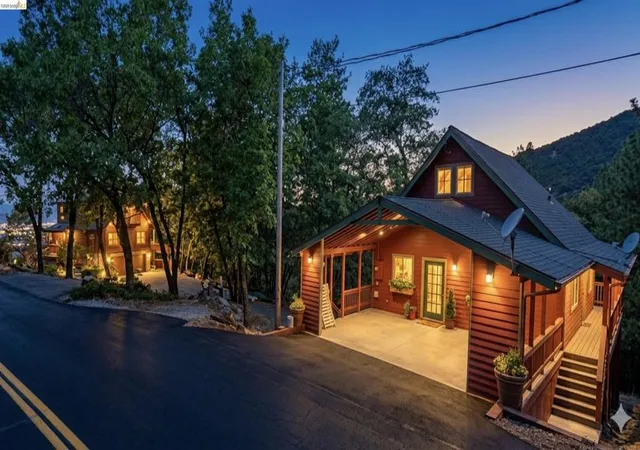 Photo 3 of Single family home for sale at 14799 Big Hl Rd, Sonora, CA 95370 | MLS# 41129701 | Listing updated on 2026-09-15