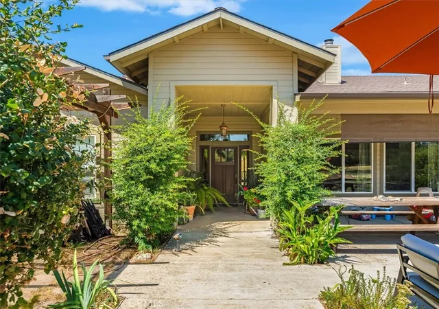 Photo 2 of Single family home for sale at 1575 Parkhill Rd, Santa Margarita, CA 93453 | MLS# NS26109447 | Listing updated on 2026-09-14