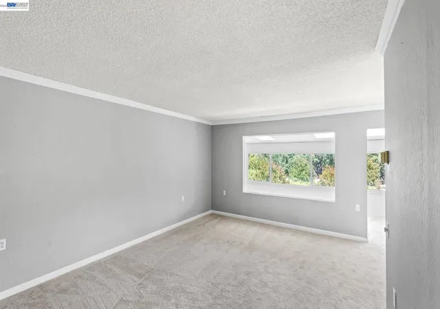 Photo 3 of Condo for sale at 2128 Tice Crk Dr #3, Walnut Creek, CA 94595 | MLS# 41135490 | Listing updated on 2026-09-15