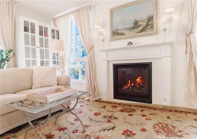 Photo 2 of Condo for sale at 1 Jib St #103, Marina Del Rey, CA 90292 | MLS# PW26110696 | Listing updated on 2026-10-05