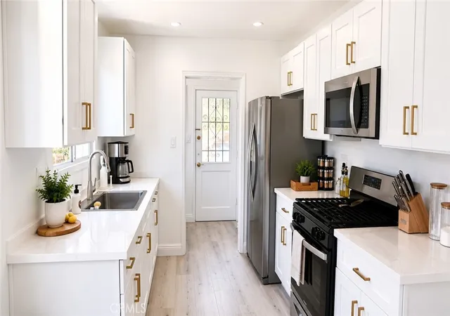 Photo 3 of Single family home for sale at 6543 E Harco, Long Beach, CA 90808 | MLS# RS26104923 | Listing updated on 2026-09-19