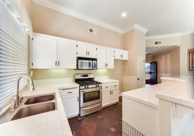 Photo 3 of Single family home for sale at 27442 Barcelona, Corona, CA 92883 | MLS# IG26110882 | Listing updated on 2026-10-05