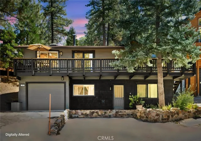 Photo 2 of Single family home for sale at 771 Silver Tip Dr, Big Bear Lake, CA 92315 | MLS# IG26108682 | Listing updated on 2026-09-15