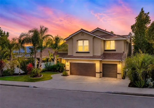 Photo 3 of Single family home for sale at 40325 Odessa Dr, Temecula, CA 92591 | MLS# SW26070978 | Listing updated on 2026-09-14