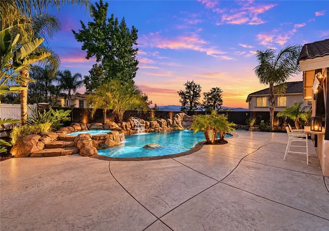 Photo 3 of Single family home for sale at 40325 Odessa Dr, Temecula, CA 92591 | MLS# SW26070978 | Listing updated on 2026-09-14