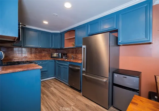 Photo 3 of Townhouse for sale at 12 Hickock Ln, Carson, CA 90745 | MLS# OC26114200 | Listing updated on 2026-09-16