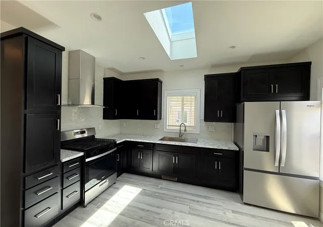 Photo 3 of Manufactured home for sale at 8723 Artesia Blvd #35, Bellflower, CA 90706 | MLS# OC26109970 | Listing updated on 2026-10-03