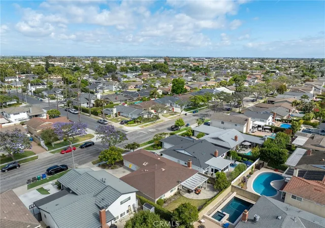 Photo 21 of Single family home for sale at 3501 Claremore Ave, Long Beach, CA 90808 | MLS# PW26100862 | Listing updated on 2026-09-28
