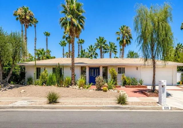 Photo 3 of Single family home for sale at 1318 E Via Escuela, Palm Springs, CA 92262 | MLS# 219148477DA | Listing updated on 2026-09-14