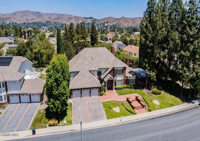 Photo 3 of Mansion for sale at 6120 Grey Rock Rd, Agoura Hills, CA 91301 | MLS# 226002502 | Listing updated on 2026-09-15