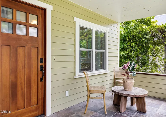 Photo 4 of Sale Pending at 1969 N Raymond Ave, Pasadena, CA 91103 | MLS# P1-27367 | Listing updated on 2026-09-14