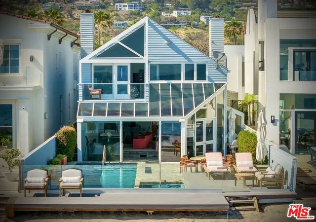 Photo 2 of Single family home for sale at 23758 Malibu Rd, Malibu, CA 90265 | MLS# 26840151 | Listing updated on 2026-10-06
