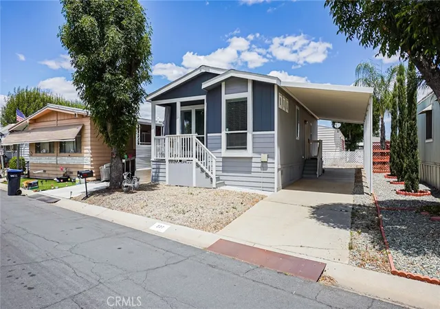 Photo 2 of Manufactured home for sale at 27601 Sun City Blvd #227, Menifee, CA 92586 | MLS# CV26117418 | Listing updated on 2026-09-20