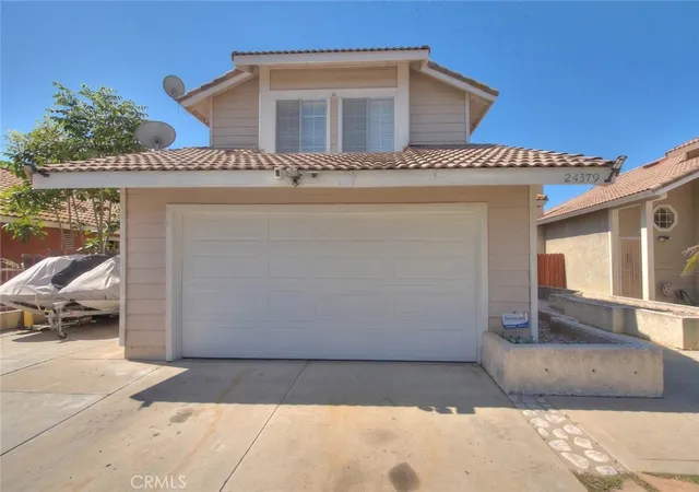 Photo 3 of Sale Pending at 24379 Dyna Pl, Moreno Valley, CA 92551 | MLS# IG26117059 | Listing updated on 2026-09-14