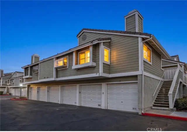 Condo for sale at 40 Hollyhock, Aliso Viejo, CA 92656 | MLS# OC26112954