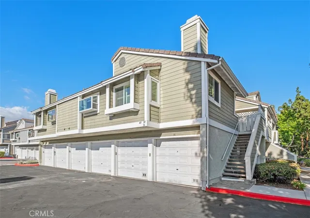 Photo 2 of Condo for sale at 40 Hollyhock, Aliso Viejo, CA 92656 | MLS# OC26112954 | Listing updated on 2026-09-15
