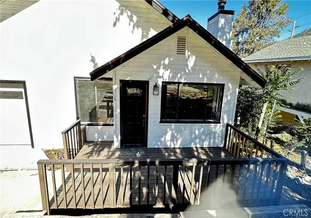 Photo 2 of Single family home for sale at 720 Avalon, Frazier Park, CA 93225 | MLS# SR26117587 | Listing updated on 2026-09-14