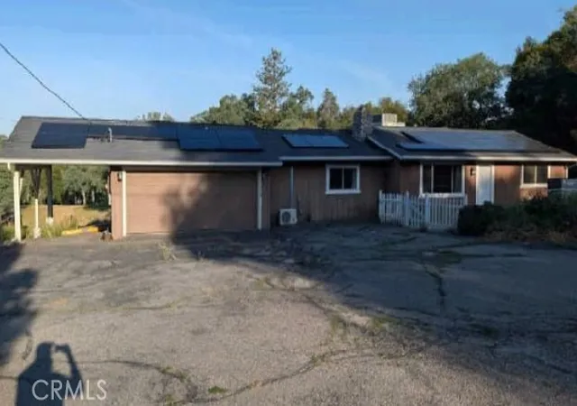 Single family home for sale at 40700 Rd 425a, Oakhurst, CA 93644 | MLS# IV26120060