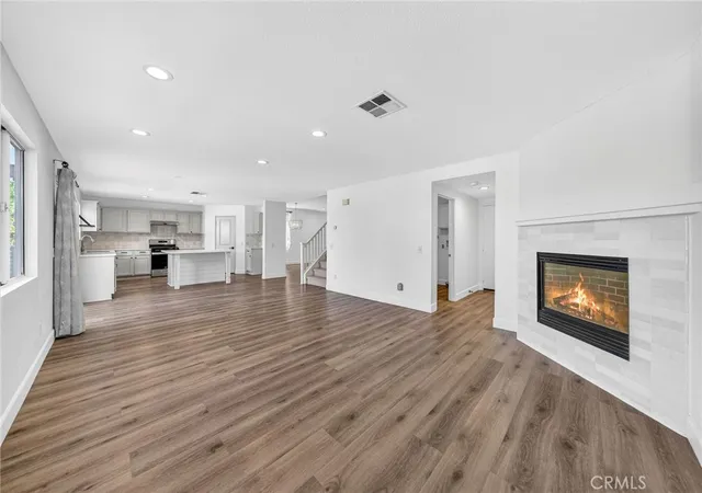 Photo 3 of Single family home for sale at 33650 Abbey Rd, Temecula, CA 92592 | MLS# SW26114551 | Listing updated on 2026-09-22