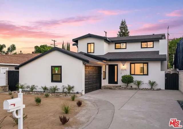Photo 1 of Sale Pending at 22642 Berdon St, Woodland Hills, CA 91367 | MLS# 26843215 | Listing updated on 2026-09-14