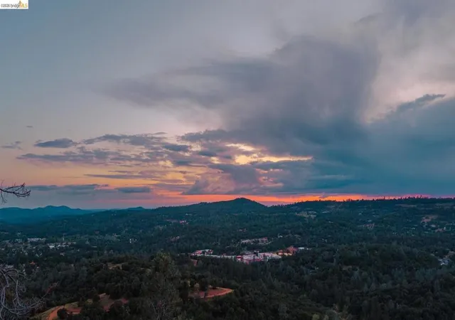 Photo 3 of Single family home for sale at 19466 Mira Monte Rd, Tuolumne, CA 95379 | MLS# 41137196 | Listing updated on 2026-09-15