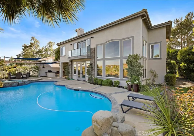 Photo 1 of Sale Pending at 20 Edgewood, Trabuco Canyon, CA 92679 | MLS# OC26122296 | Listing updated on 2026-10-02