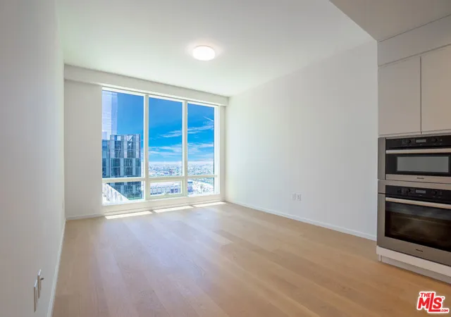 Photo 1 of Condo for sale at 877 Francisco St #2210, Los Angeles, CA 90017 | MLS# 26843701 | Listing updated on 2026-09-15