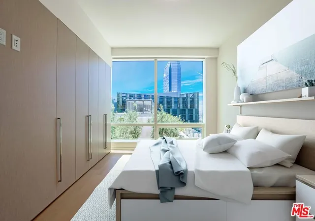 Photo 3 of Condo for sale at 877 Francisco St #2210, Los Angeles, CA 90017 | MLS# 26843701 | Listing updated on 2026-09-15