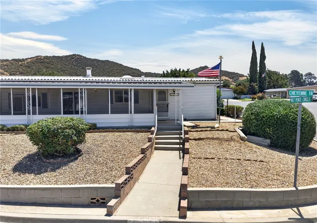 Photo 2 of Manufactured home for sale at 41120 Nez Perce Cir, Cherry Valley, CA 92223 | MLS# SW26122988 | Listing updated on 2026-09-14