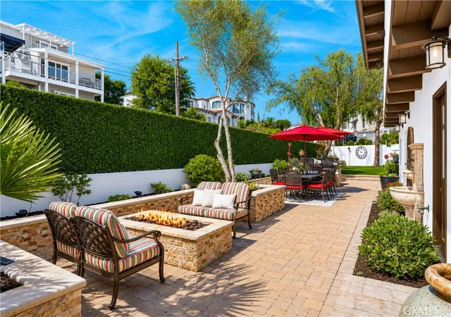 Photo 3 of Single family home for sale at 33832 Barcelona Pl, Dana Point, CA 92629 | MLS# OC26117804 | Listing updated on 2026-10-04
