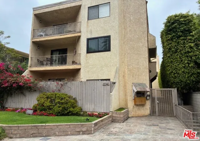 Photo 1 of Condo for sale at 1041 2nd Street #5, Santa Monica, CA 90403 | MLS# 26844185 | Listing updated on 2026-09-14